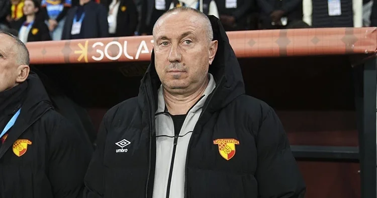 Stanimir Stoilov: Bitiremezseniz maalesef futbol sizi cezalandırır!
