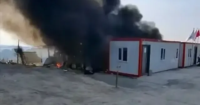 Alacağını alamayan imalatçı konteyneri ateşe verdi VİDEO İZLE