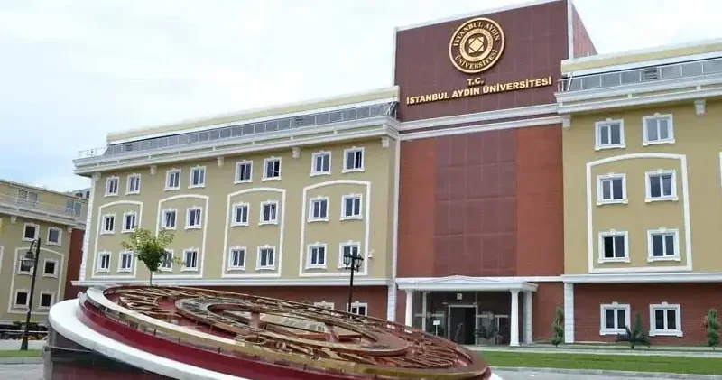 Aydın Üniversitesi’de “Şubat 28” kirizi: Yüzlerce akademisyenin maaşları kesildi Gündem Haberleri