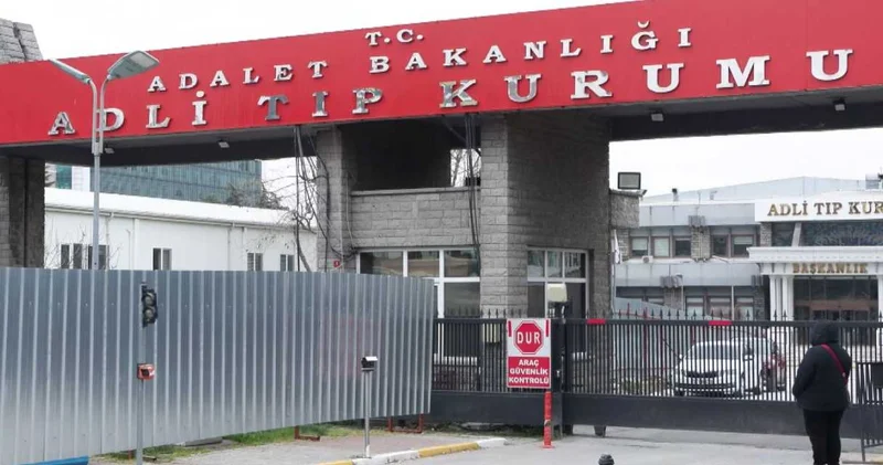 5 katlı binada yangın! Bir kişinin cansız bedeni bulundu