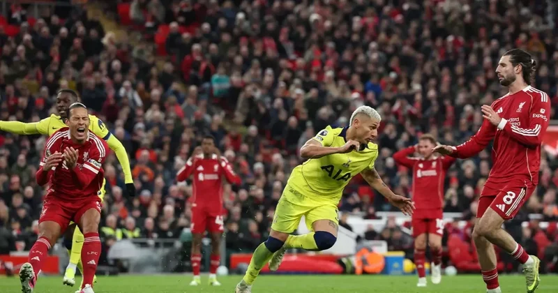 Liverpool, Galatasaray maçı öncesi son dakikada yıkıldı