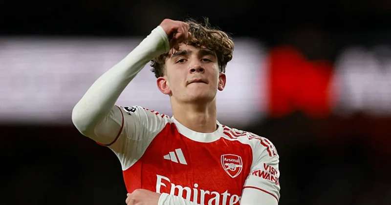 16 yaşındaki Max Dowman tarihe geçti, Arsenal puan farkı 9 a yükseltti