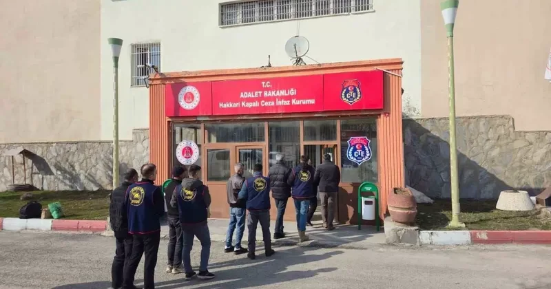 Hakkari’de 25 yıl hapis cezası bulanan 5 şahıs yakalandı