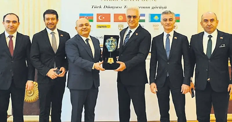 İLKER GEZİCİ Tiyatronun ışığı Bakü’de yandı