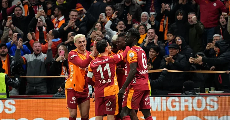 Galatasaray a şampiyonluk için 6 galibiyet yetecek!