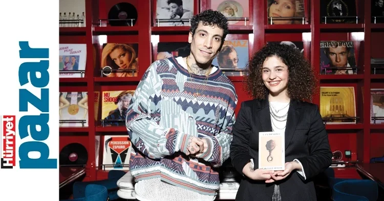 ‘Sadece kendi için değil başkaları için de konuşuyor insan şiir yazdığı zaman’