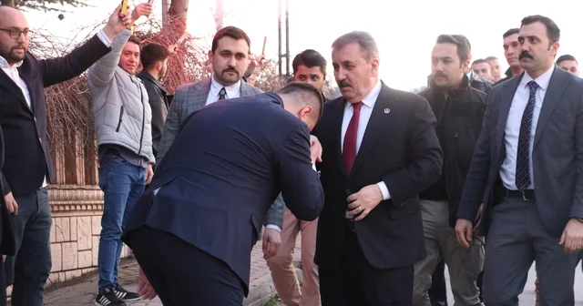 Destici: İran ın gönderdiği füzelerin hesabı sorulur Eskişehir Haberleri