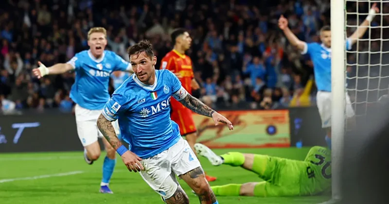 Napoli, Lecce karşısında ikinci yarıda geri döndü!