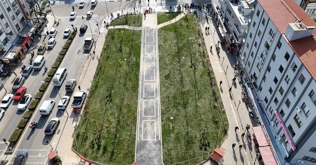 Yıkılan işhanı alanında çevre düzenlemesi tamamlandı Muğla Haberleri