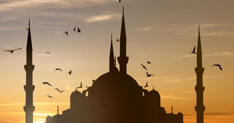 KADİR GECESİ TARİHİ 2026 Diyanet dini günler takvimi ile bu yıl Kadir Gecesi ne zaman, bugün mü idrak edilecek?