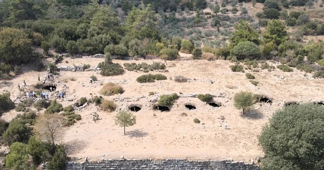 Aydın ın öksüz antik kenti Amyzon, gün yüzüne çıkmayı bekliyor Aydın Haberleri