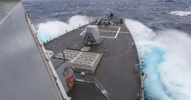 Trump ın sözlerinden sonra Japonya ve Güney Kore den açıklama! Savaş gemilerini gönderecekler mi?