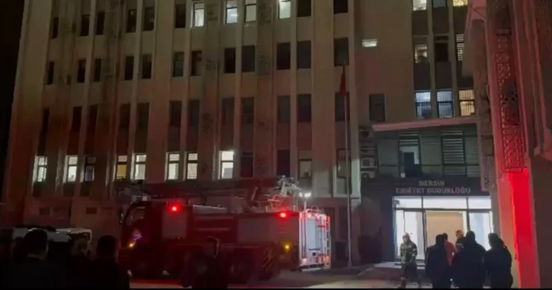 Mersin Emniyeti nde yangın alarmı