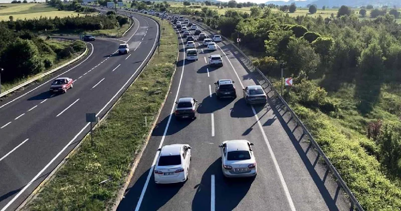 Uzun yola çıkacak sürücülere uyarı: Mutlaka uyulmalı