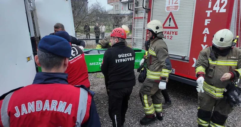 Düzce’de soba yangını! Eşyalarını kurtarmak isterken hayatını kaybetti