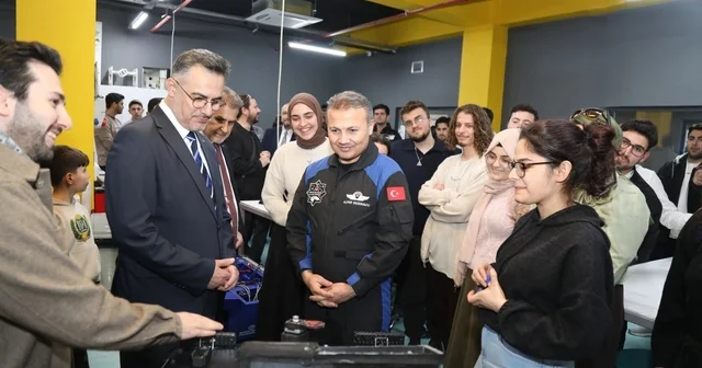 Alper Gezeravcı dan BTÜ öğrencilerinin TEKNOFEST projelerine tam not Bursa Haberleri