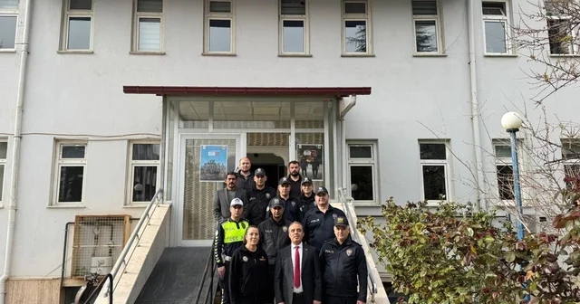 Erol, Dinar ile Sandıklı nın asayiş ve güvenliğiyle ilgili brifing aldı Afyonkarahisar Haberleri