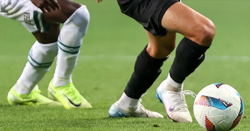 BUGÜNKÜ MAÇLAR: 15 Nisan 2026 kimin maçı var, saat kaçta, hangi kanalda? 15 Nisan bugün hangi maçlar var?