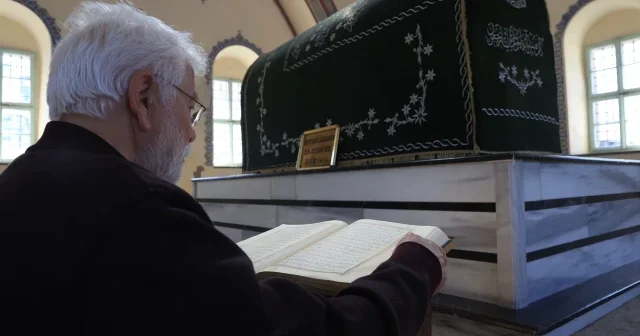 Kayseri’nin son türbedarı 74 yaşındaki Hamdi amca 51 yıldır türbelerin manevi bekçiliğini yapıyor VİDEO İZLE