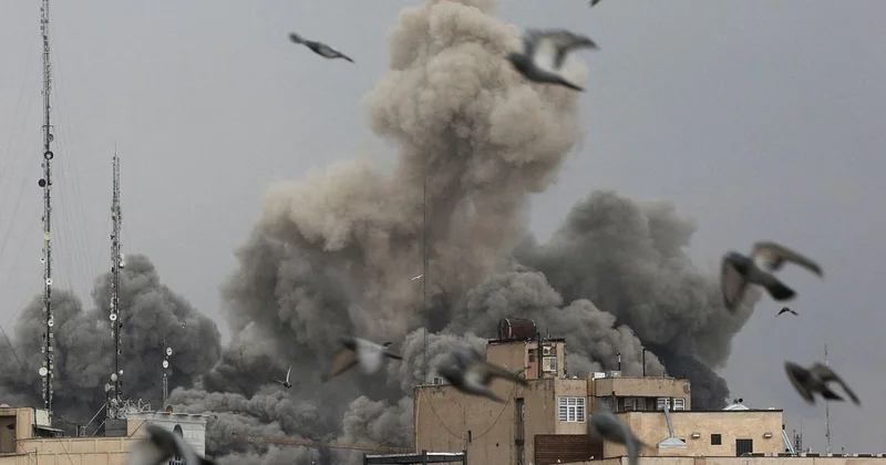 Savaşta bir ilk! İran saldırılarını yönlendirmek için Çin yapımı casus uydu kullandı