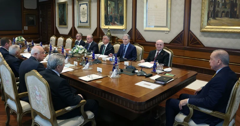 Cumhurbaşkanlığı Yüksek İstişare Kurulu Cumhurbaşkanı Erdoğan başkanlığında toplandı Son dakika haberleri