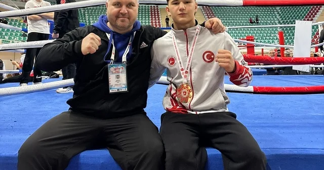 Kick Boks Türkiye Şampiyonası nda Salihli ye gurur veren başarı Manisa Haberleri