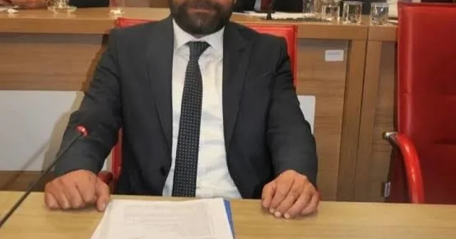 Aydın da sinekle mücadele idari yargıya taşınıyor AK Partili Meclis Üyesi Gürer: Önce cenaze hizmetlerinden elini ayağını çeken CHP li belediyeler şimdide haşere ile mücadeleden vazgeçmek istiyor Aydın Haberleri