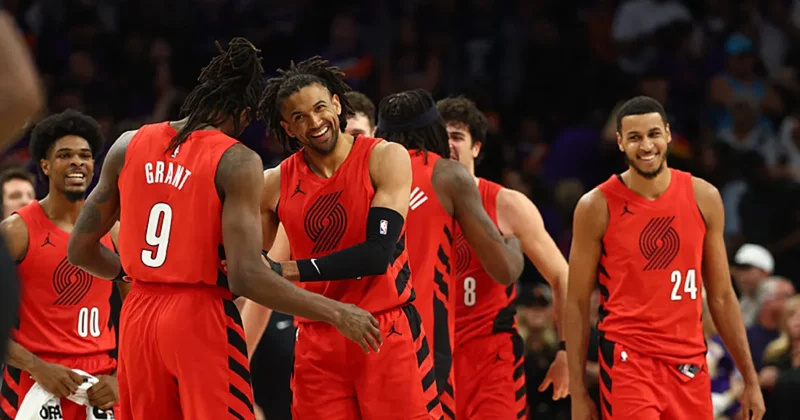 Portland Trail Blazers Phoenix Suns ı geçti, play off biletini aldı