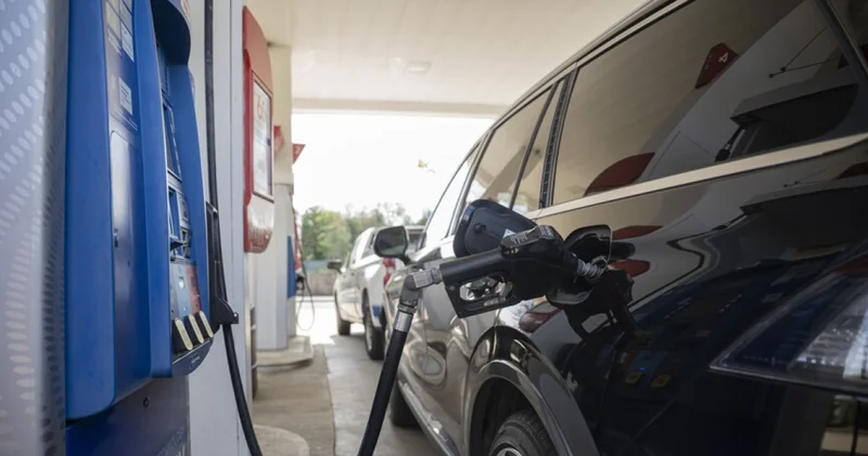 Hürmüz molası: Kanada da akaryakıtta vergi askıya alındı