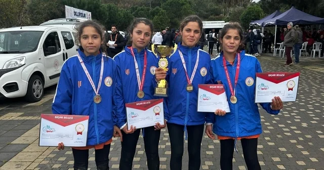 Atletizmde bir ilk: 4 kız kardeş kürsüye çıktı Şanlıurfa Haberleri