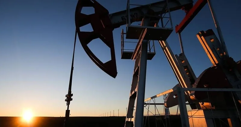 Müzakere umudu piyasayı yükseltti petrolü düşürdü