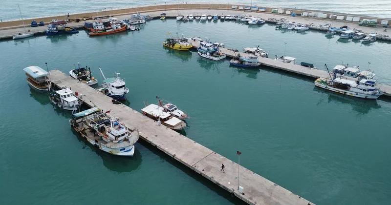 Denizlerde av sezonu sona erdi, tekneler limana çekildi