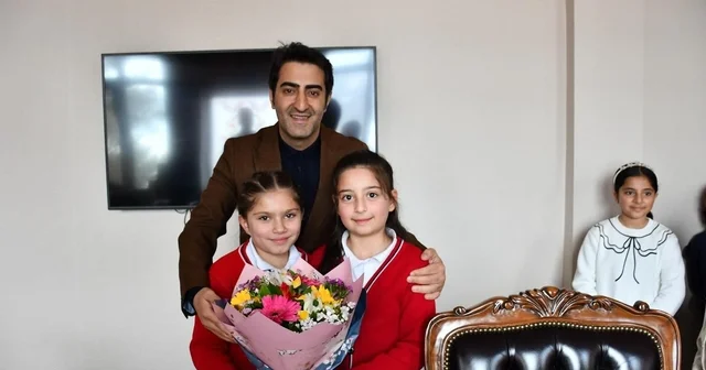 Sarıkamışlı öğrencilerden Oyuncu Beyinler turnuvasında gururlandıran başarı Kars Haberleri