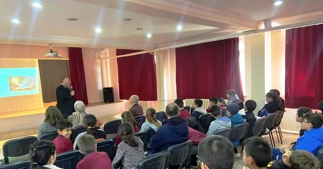 Dumlupınar da bilim söyleşileri Kütahya Haberleri
