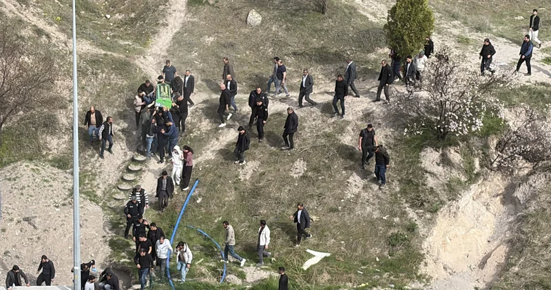 Kayıp olarak aranan genç, dağlık alanda ölü bulundu! Son dakika haberleri