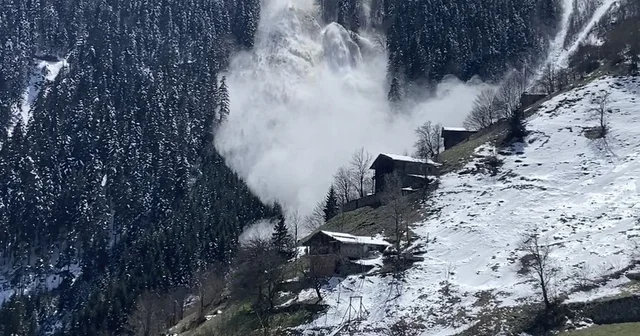 Trabzon daki çığ anı cep telefonu kamerasına yansıdı Trabzon Haberleri
