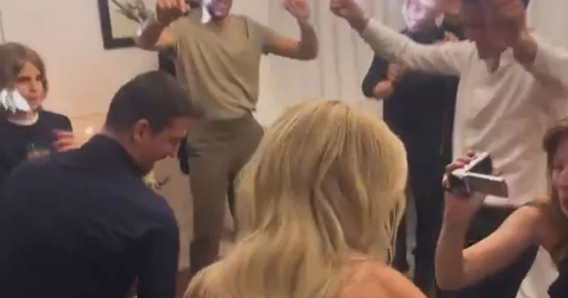 Cengiz Ünder in nişan töreninde renkli anlar! Fenerbahçeli futbolcular kurtlarını döktü