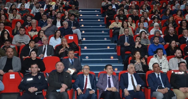 Aksoy: Su kaynakları korunmalı ve verimli kullanılması için tedbir alınmalı Tekirdağ da Su Verimliliği Belgeleri için bilgilendirme toplantısı düzenlendi Tekirdağ Haberleri