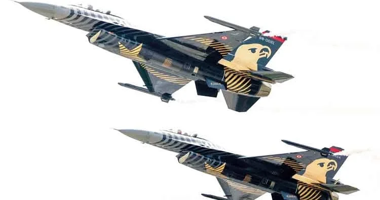 ‘SOLOTÜRK’ün 15. yılına F 16’lı kutlama