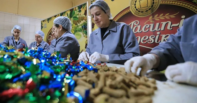 41 çeşidi karıştırıldı, kazanlar kaynadı! Tonlarca mesir macunu saçılacak