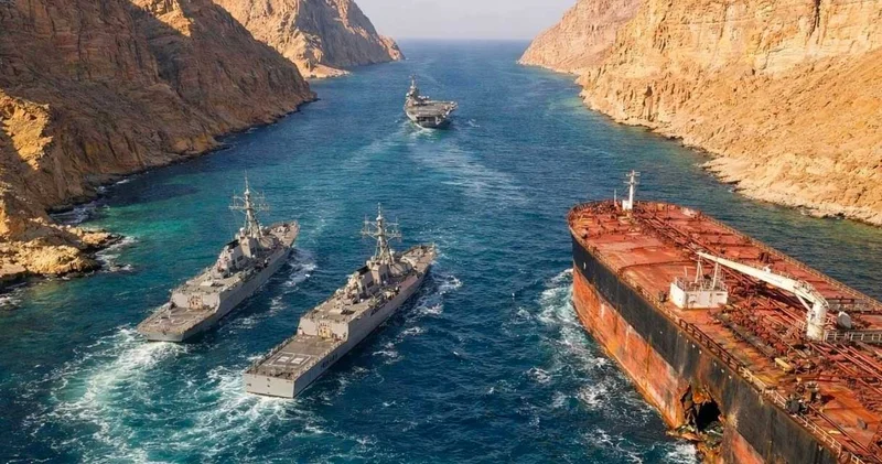 İran gemileri ablukaya rağmen Hürmüz den geçti!