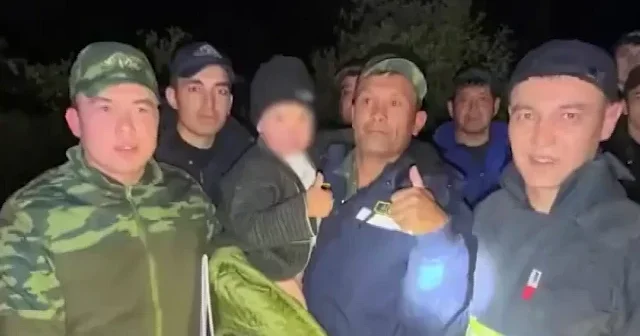 Özbekistanlı aile 4 yaşındaki çocuklarını dağın zirvesinde unuttu VİDEO İZLE