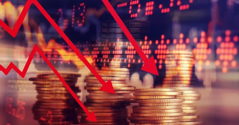 9 bankanın notu pozitif ten durağan a düşürüldü