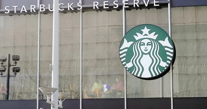 Starbucks 300 çalışanını işten çıkarıyor