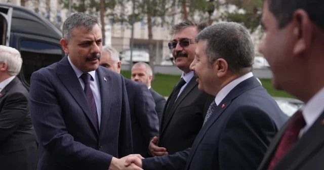 İçişleri Bakanı Mustafa Çiftçi Erzurum’da temaslarda bulundu VİDEO İZLE