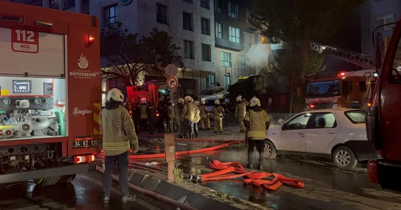Şişli de iş yerinde çıkıp dış cepheye sıçrayan yangın söndürüldü