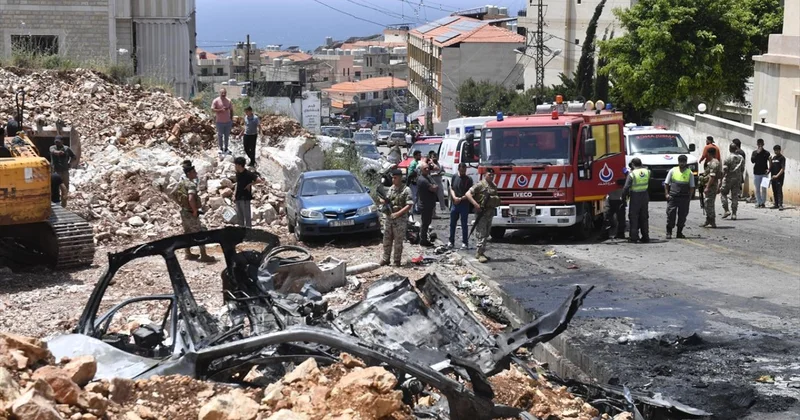 Katil İsrail in ateşkese rağmen Lübnan a düzenlediği saldırılarda ölenlerin sayısı 11 e yükseldi