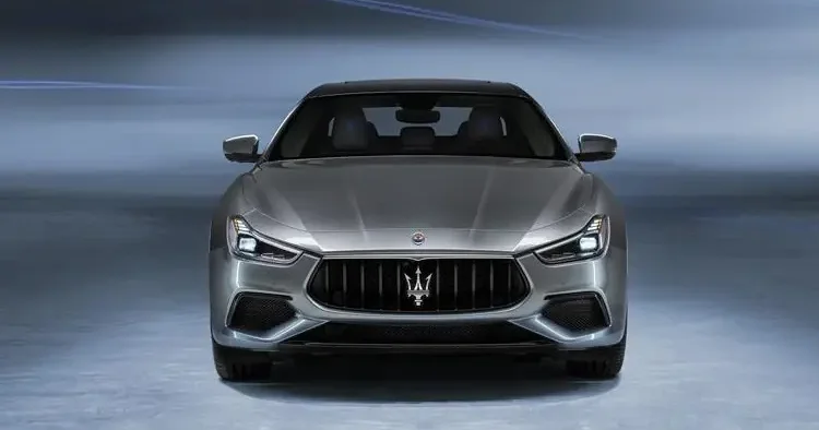 Satışları düşen Maserati den Huawei ile işbirliği hamlesi
