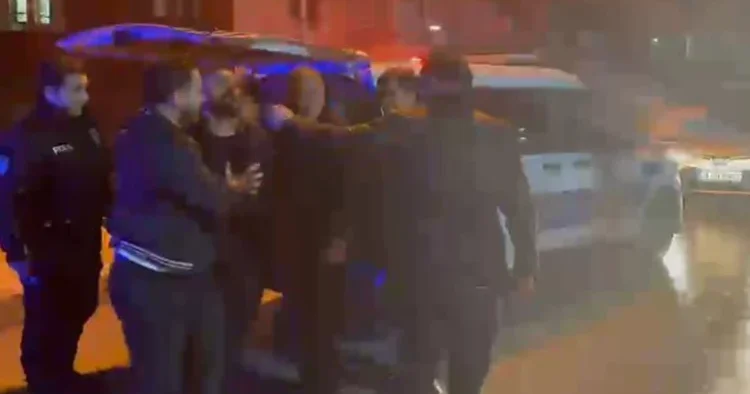 Operasyon sonrası ilginç anlar: Elinde kelepçe ile kaçtı