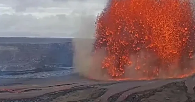 Hawaii deki Kilauea Yanardağı yeniden lav püskürtmeye başladı VİDEO İZLE